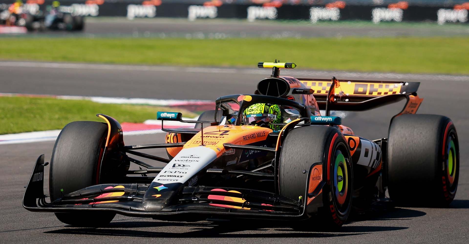 Las Vegas kizárta McLarent és Lando Norrist a futamból